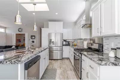11 Oxford Way, Northridge, CA 91324 - Photo 3