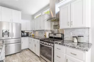 11 Oxford Way, Northridge, CA 91324 - Photo 5