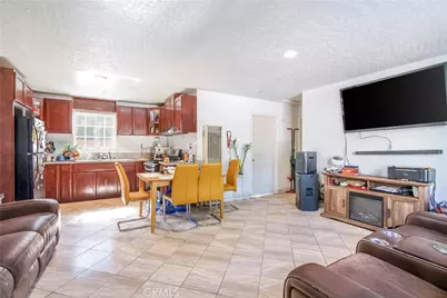 5307 5307 1/2 Compton Avenue, Los Angeles, CA 90011 - Photo 25