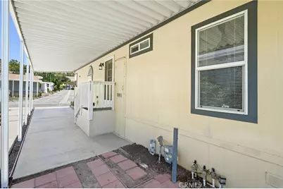 11401 Topanga #84, Chatsworth, CA 91311 - Photo 5