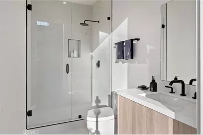 15547 Valley Vista Boulevard, Encino, CA 91436 - Photo 63