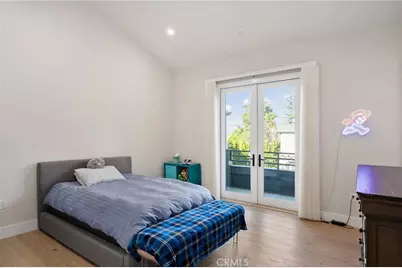 15547 Valley Vista Boulevard, Encino, CA 91436 - Photo 45