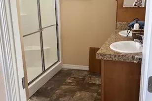 8811 Canoga Ave, Canoga Park, CA 91304 - Photo 9
