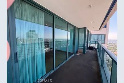 10490 Wilshire Boulevard #1602, Los Angeles, CA 90024 - Photo 17
