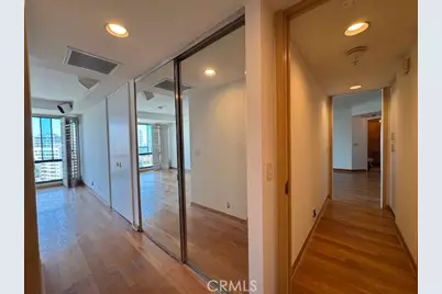 10490 Wilshire Boulevard #1602, Los Angeles, CA 90024 - Photo 23