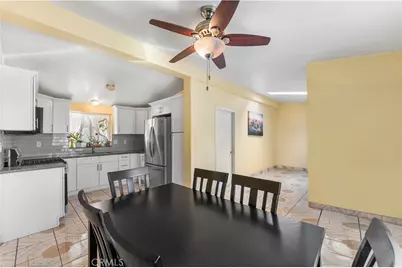 16079 Yarnell Street #B18, Rancho Cascades, CA 91342 - Photo 5