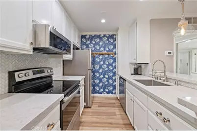 23515 Lyons #225, Valencia, CA 91355 - Photo 7