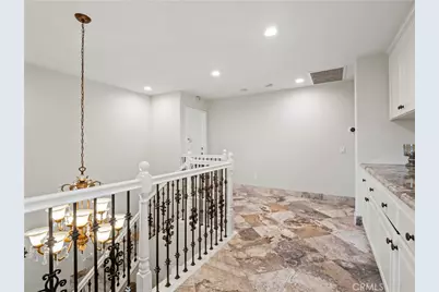 27805 Pine Crest Place, Castaic, CA 91384 - Photo 19