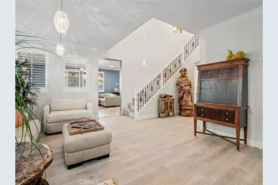 27805 Pine Crest Place, Castaic, CA 91384 - Photo 7