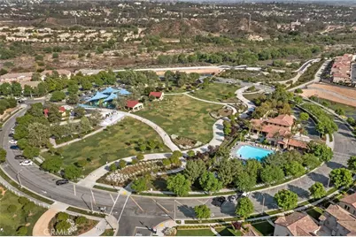 24359 Verdugo, Valencia, CA 91354 - Photo 41