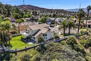 22411 Holly Ct, Saugus, CA 91390 - Photo 33