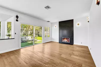 22411 Holly Court, Saugus, CA 91390 - Photo 15