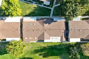 19211 Ave Of The Oaks, Newhall, CA 91321 - Photo 55