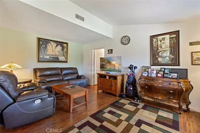 19211 Avenue Of The Oaks #A, Newhall, CA 91321 - Photo 5