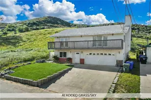 29542 Hunstock, Castaic, CA 91384 - Photo 1