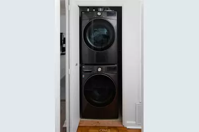 7135 Firmament #25, Van Nuys, CA 91406 - Photo 9