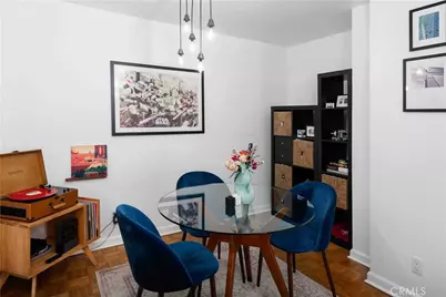 7135 Firmament #25, Van Nuys, CA 91406 - Photo 5