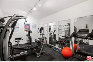 959 N Doheny, West Hollywood, CA 90069 - Photo 25