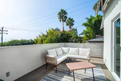 959 N Doheny #205, West Hollywood, CA 90069 - Photo 23