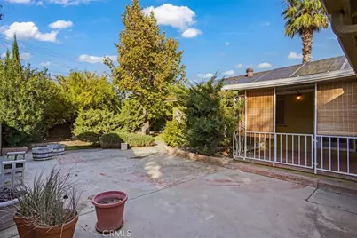 719 W Avenue J10, Lancaster, CA 93534 - Photo 19