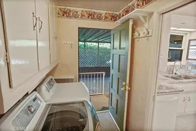 719 W Avenue J10, Lancaster, CA 93534 - Photo 13