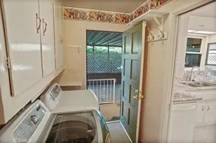 719 W Ave J10, Lancaster, CA 93534 - Photo 13