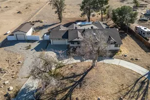 2110 W Ave M8, Palmdale, CA 93551 - Photo 37