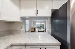 5070 Kester Ave, Sherman Oaks, CA 91403 - Photo 13