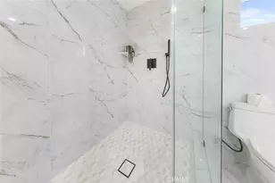 8369 Vine Valley Dr, Los Angeles, CA 91352 - Photo 37