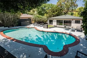 22218 San Miguel St, Woodland Hills, CA 91364 - Photo 21