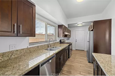 1004 W J14, Lancaster, CA 93554 - Photo 13