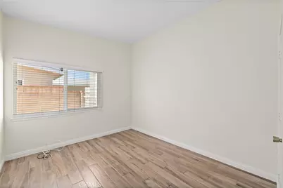 1004 W J14, Lancaster, CA 93554 - Photo 25