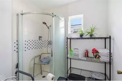 27828 Parkvale Drive, Saugus, CA 91350 - Photo 29