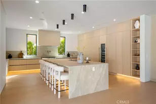 16728 Morrison St, Encino, CA 91436 - Photo 11