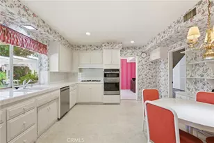 9830 Vanalden, Northridge, CA 91324 - Photo 15