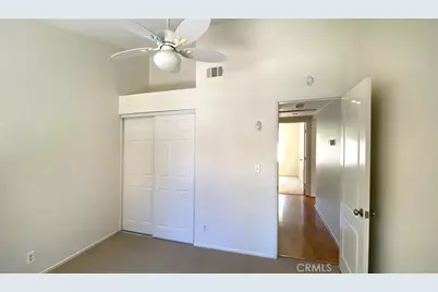 22839 Banyan #334, Saugus, CA 91390 - Photo 11