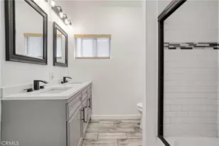 919 919 1/2 W 49th, Los Angeles, CA 90037 - Photo 7