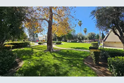 7641 Reseda Boulevard #87, Reseda, CA 91335 - Photo 33