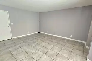 7641 Reseda Blvd, Reseda, CA 91335 - Photo 5