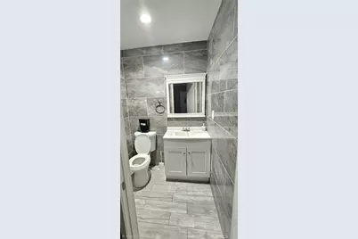 7641 Reseda Boulevard #87, Reseda, CA 91335 - Photo 9