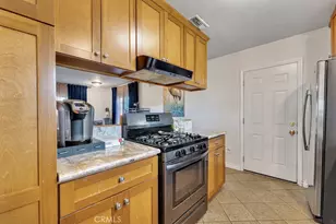 11347 11347 Kelowna St, Lake View Terrace, CA 91342 - Photo 5