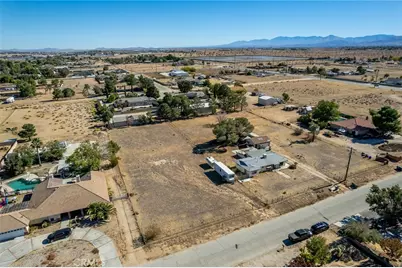 42106 22nd, Lancaster, CA 93536 - Photo 27