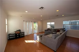 7001 Jellico Ave, Lake Balboa, CA 91406 - Photo 9