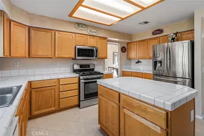 7273 Ojai Drive, Palmdale, CA 93551 - Photo 17