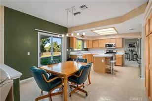 7273 Ojai Dr, Palmdale, CA 93551 - Photo 19