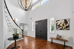 25527 Hamilton Ct, Calabasas, CA 91302 - Photo 3