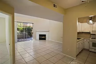 23609 Del Monte Dr., Valencia, CA 91355 - Photo 3