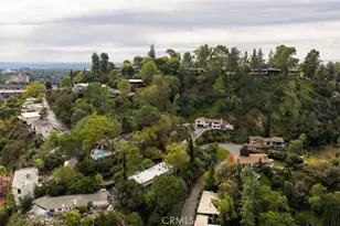 981 Glen Oaks, Pasadena, CA 91105 - Photo 59