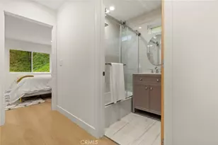 981 Glen Oaks, Pasadena, CA 91105 - Photo 37