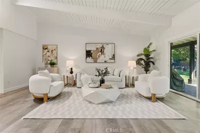 6020 Neddy Avenue, Woodland Hills, CA 91367 - Photo 7